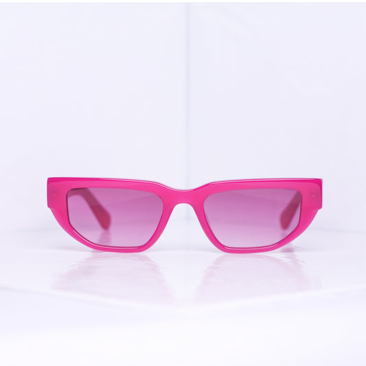 Ori in Fuchsia