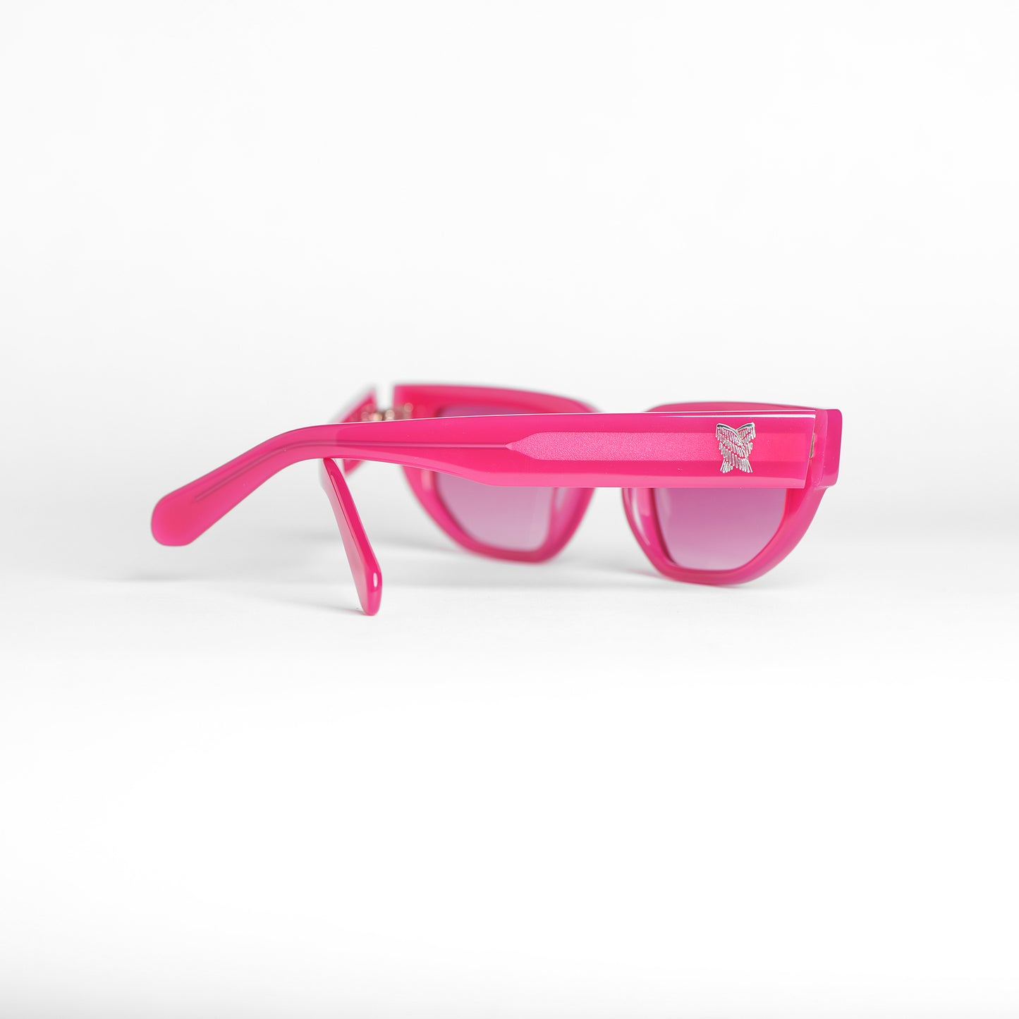 Ori in Fuchsia